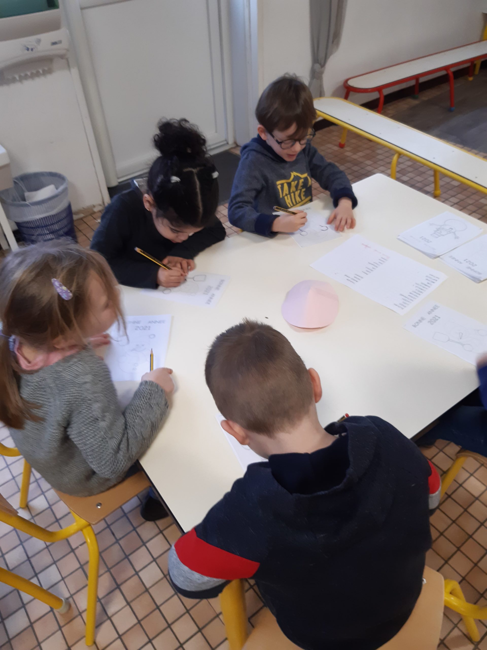 Les Ateliers Des MS GS En Ce D but D ann e Les Ateliers Des MS GS En Ce D but D ann e